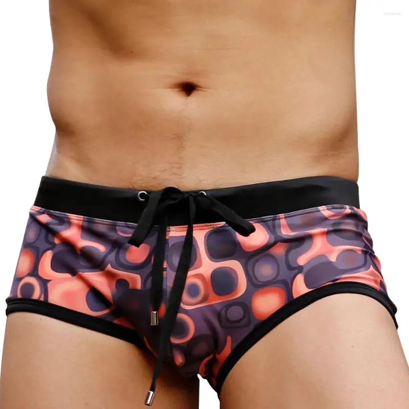 Shorts masculinos wf77 apertado sexy cintura baixa homens roupa de banho 2023 verão praia nadar briefs troncos esportes biquinis piscina natação maiôs