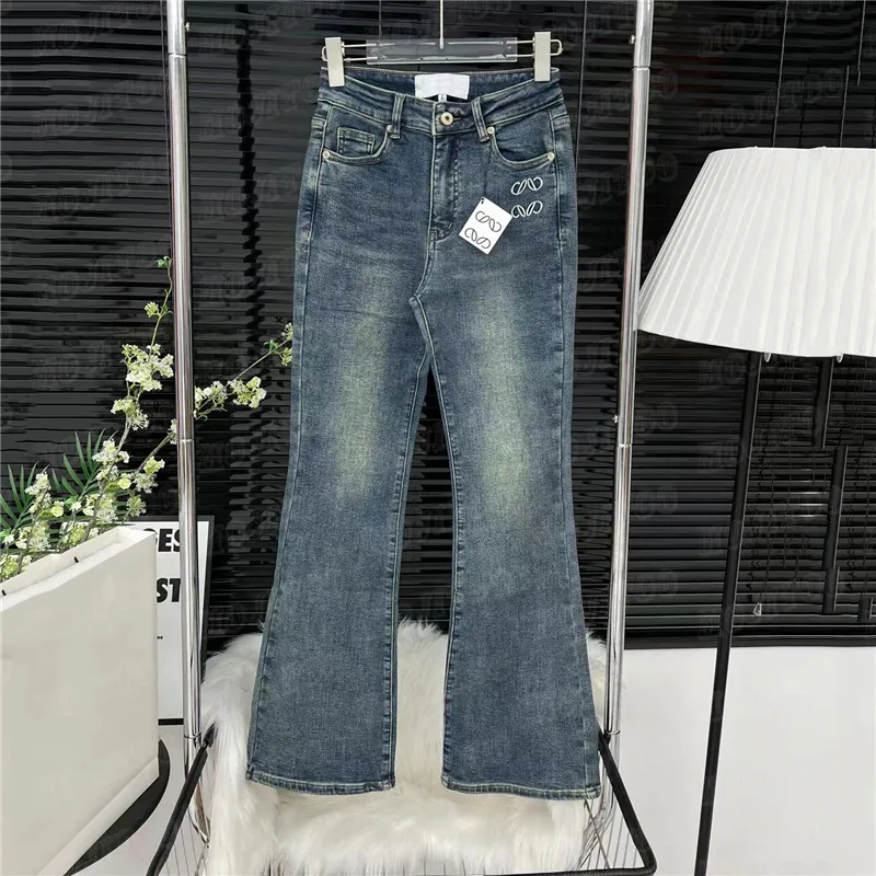 Diseñadores Pantalones acampanados Jeans de diseñador para mujer Letra bordada Pantalón de mezclilla Moda Hiphop Pantalones largos