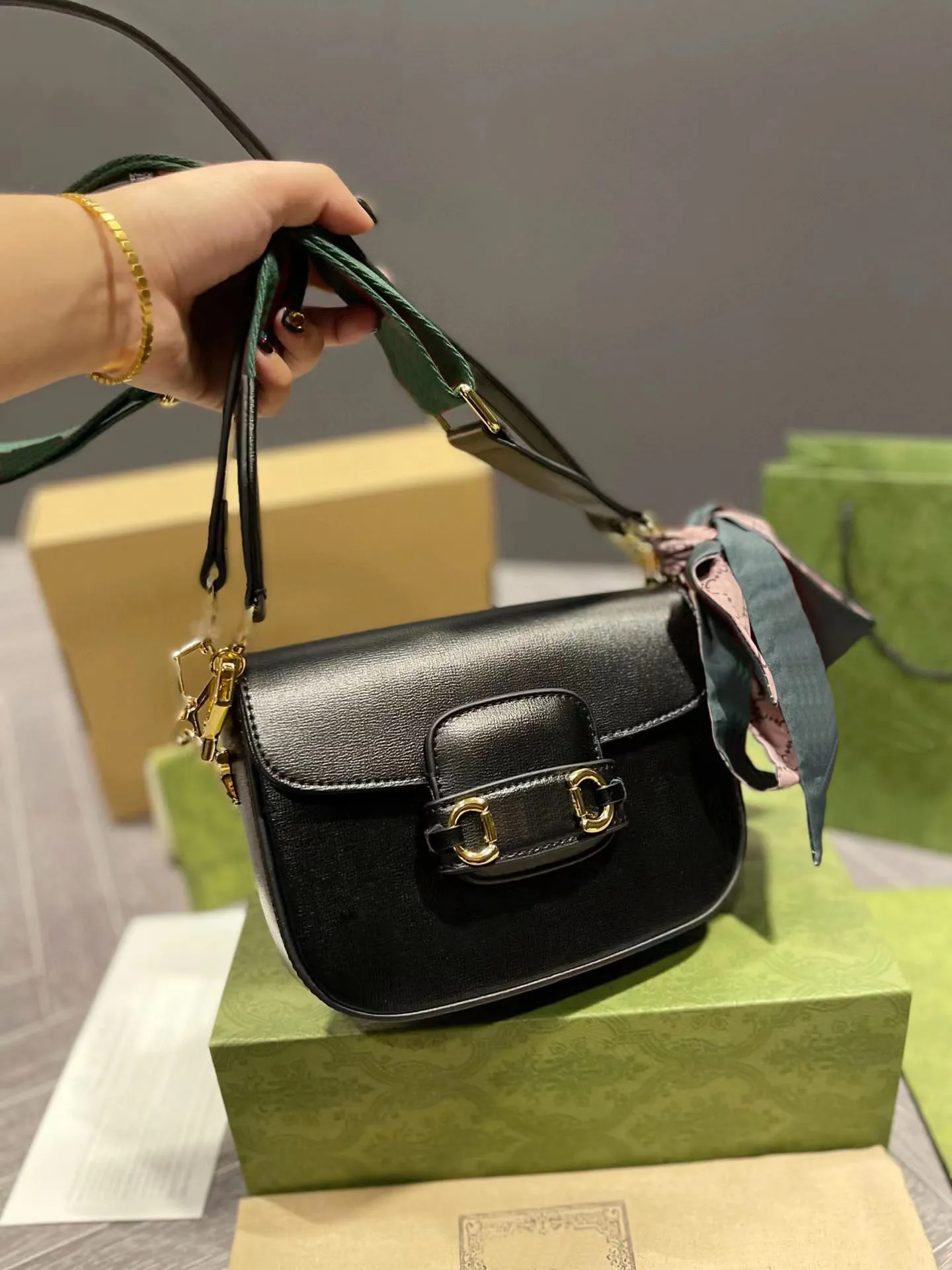 Save Big on Bulk Designer Saddle Handbags Saddle Vintage Designer Luxury  Bags High Quality Wholesaler Bag Shoulder Bag Handbags Women Genuine  Leather