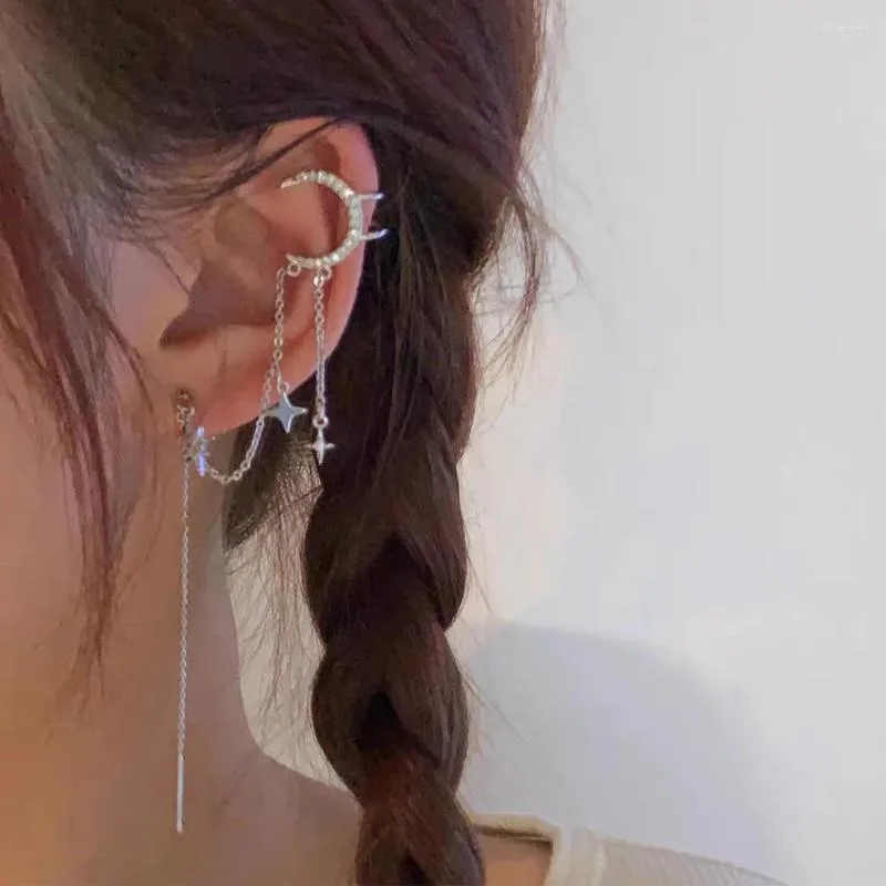 Sırtlar Küpe 1 adet hassas ay yıldızı uzun zincirli sahte piercing kulak klip kadınlar için Delik Y2K Takı Hediyeleri KDE125