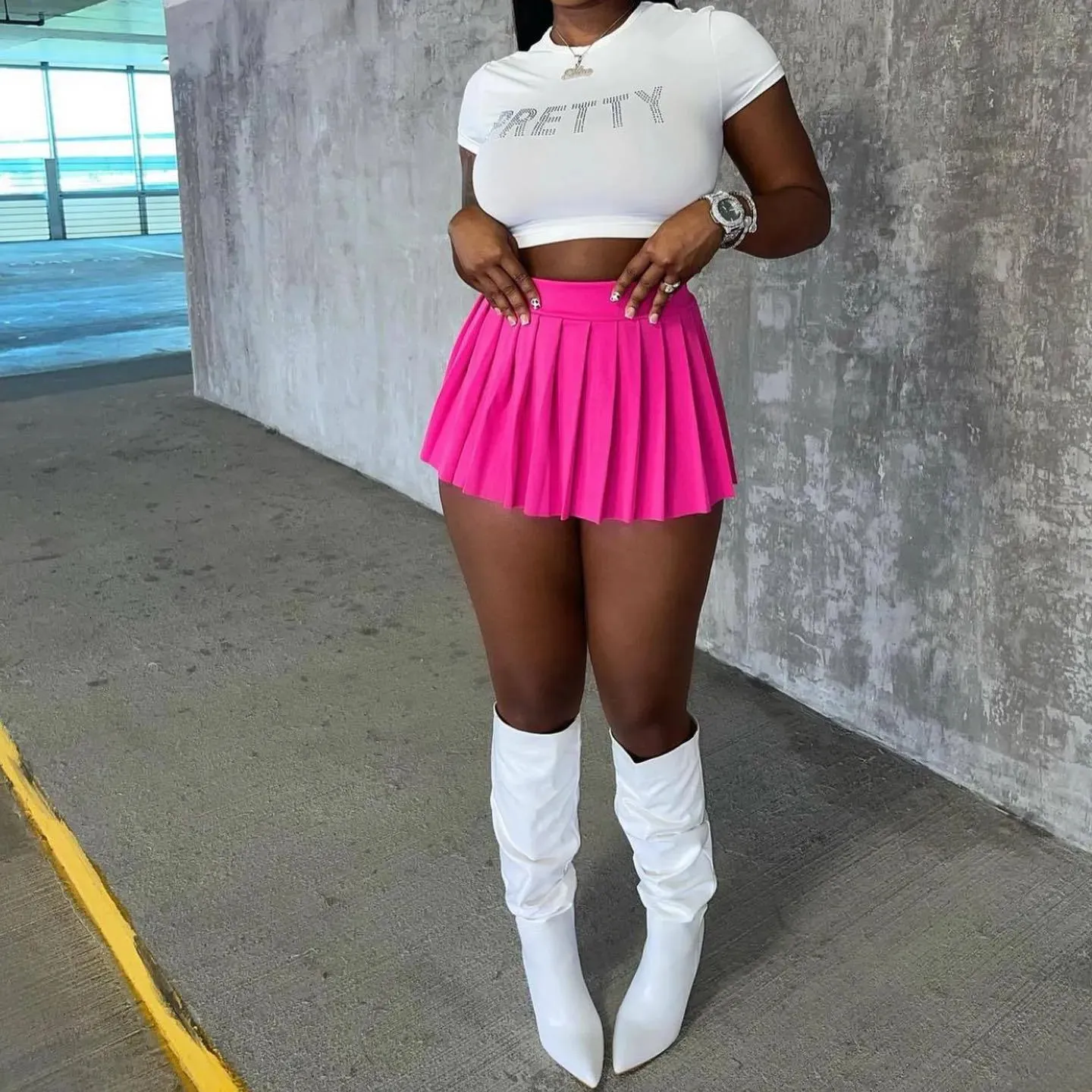 Faldas Skorts Mujeres Kawaii Mini Falda Cintura Alta Una Línea Estudiante Faldas Cortas Plisadas Mujeres Y2k Ropa Verano Sólido Sexy Mini Falda para Niñas 231206