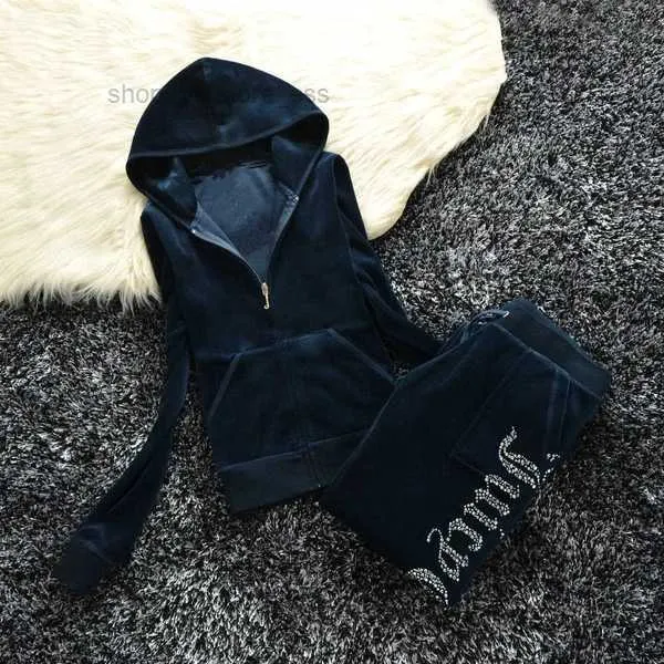 2023 Summer Brand Sewing 2 Piece Sets Velvet Velour Women Track Suit Hoodies and Pants Met Breathable Design 50ess juicy coutoure tracksuit 155