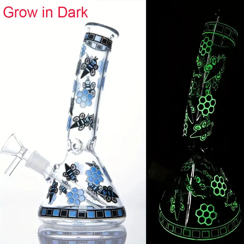 Atacado Glow In Dark Hookah Mini 20cm Triângulo Vidro Tabaco Bong Água Dab Rig Bongs Tubo para Fumar Erva Seca