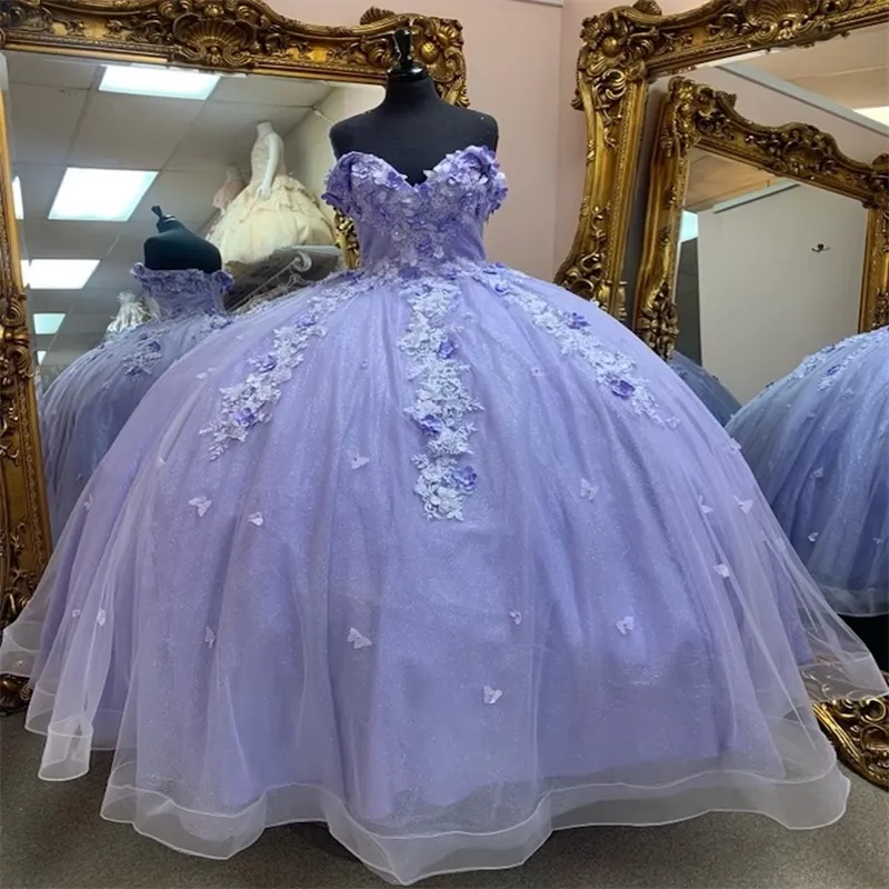 Quinze Lilas Lavande Quinceanera Robes Papillon Charro 2024 Robes De XV 16 Anos Seize Robes De Fête D'anniversaire Chérie Puffy Tulle Fleurs Dentelle Robe De Bal