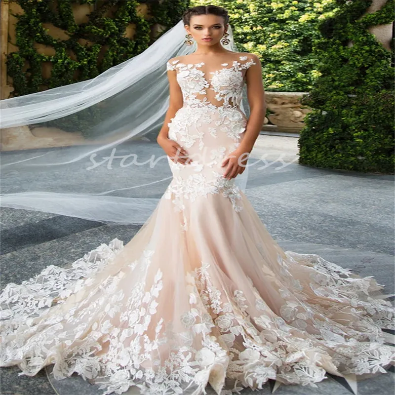 Romantisk champagne sjöjungfru bröllopsklänning 2024 Fishtail Applices spets elegant trädgård brudklänningar land boho kläder de mariee vintage brud vestidos de novias