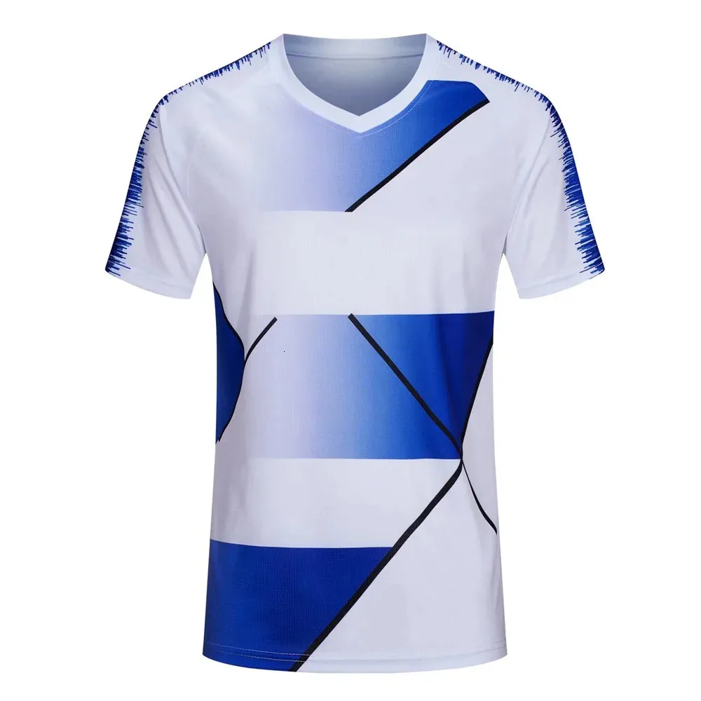 Andra sportvaror 2024 Stil Soccer Jerseys för män Quickdry Short Sleeve Summer Sports Tshirts Print Team Club Football Uniforms 231206