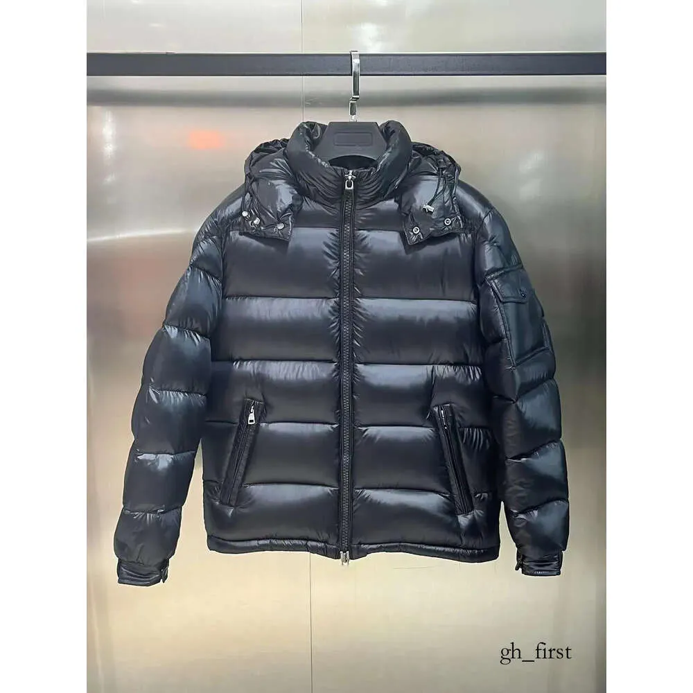 Monclair Men Kurtka Kobiety France Down Parkas Coats Puffer Kurtki Kobiety Bombowca Zimowy płaszcz z kapturem z kapturem Tops Tops Windbreaker Asian 1544