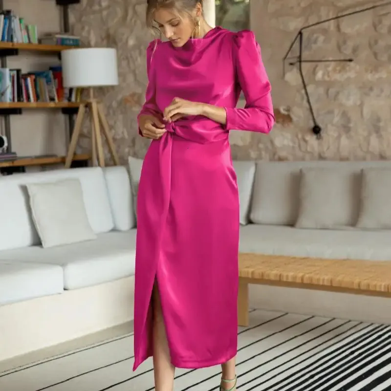 raglan sleeve satin dress Satin Button Detail Raglan Sleeves A-Line Maxi Dress Styli : Evening Dresses : VogaCloset Oman