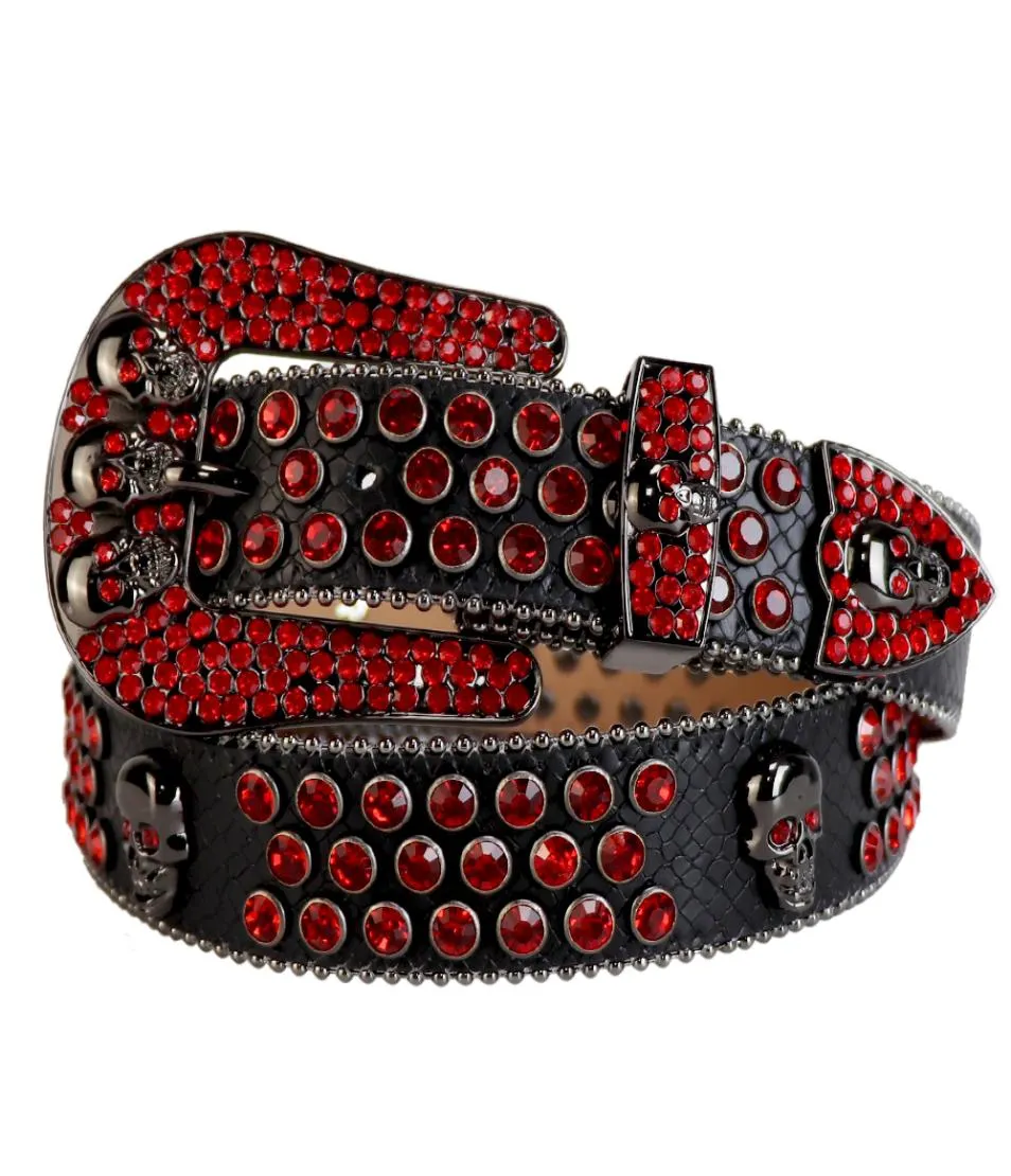 Western Cowboy Bling Bling Bunter Kristall-Strass-Gürtel Totenkopf-Conchos-Nietengürtel Drei abnehmbare Schnallen für Damen und Herren1155538