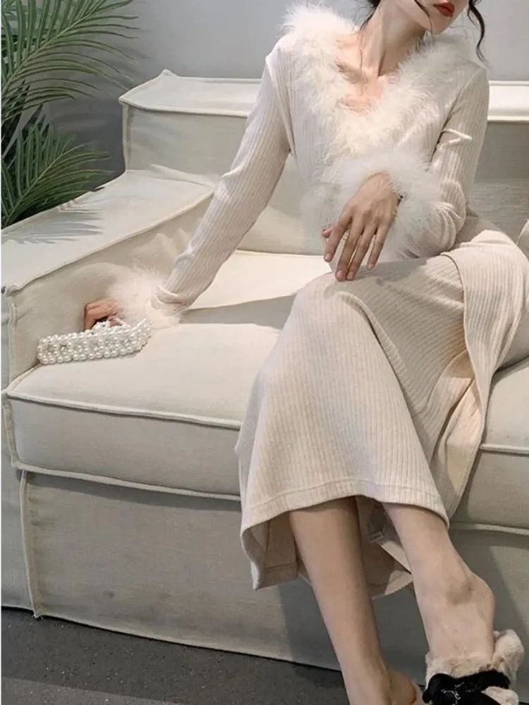 Winter White Woolen Midi Dress with Separate Lace, A-Line Silhouette, Short  Sleeve, Empire Waistline, Pullover Closure for Middle Age Women from Dhgate  Urban Sexy Dresses - price 63.92