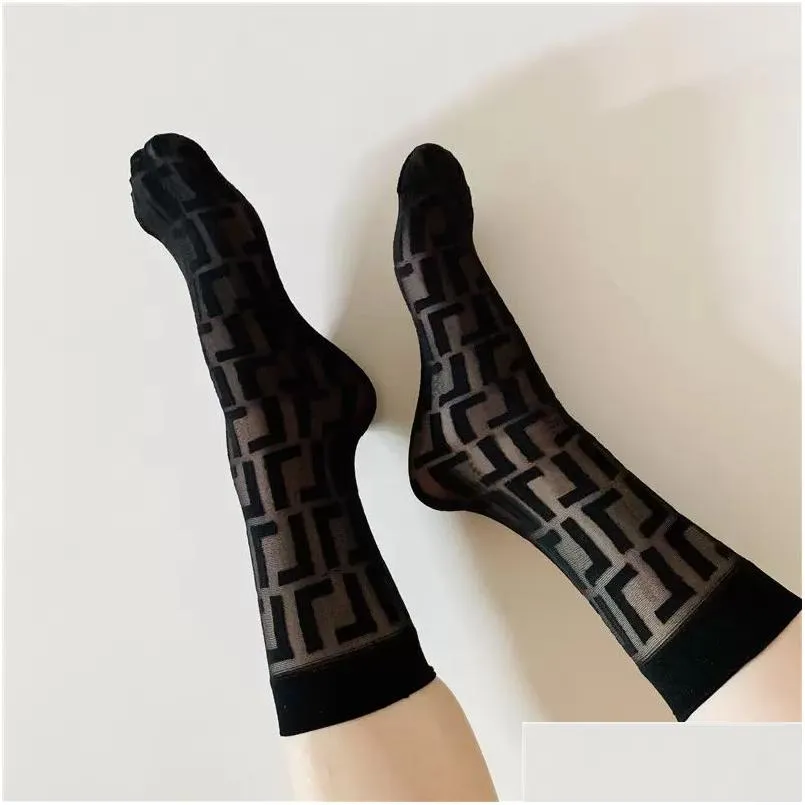 Andra hemtextil kvinnors kläder sexiga trosor designer strumpor klänningar för kvinnliga modebrev tights netto strumpa damer we27 dhoxz