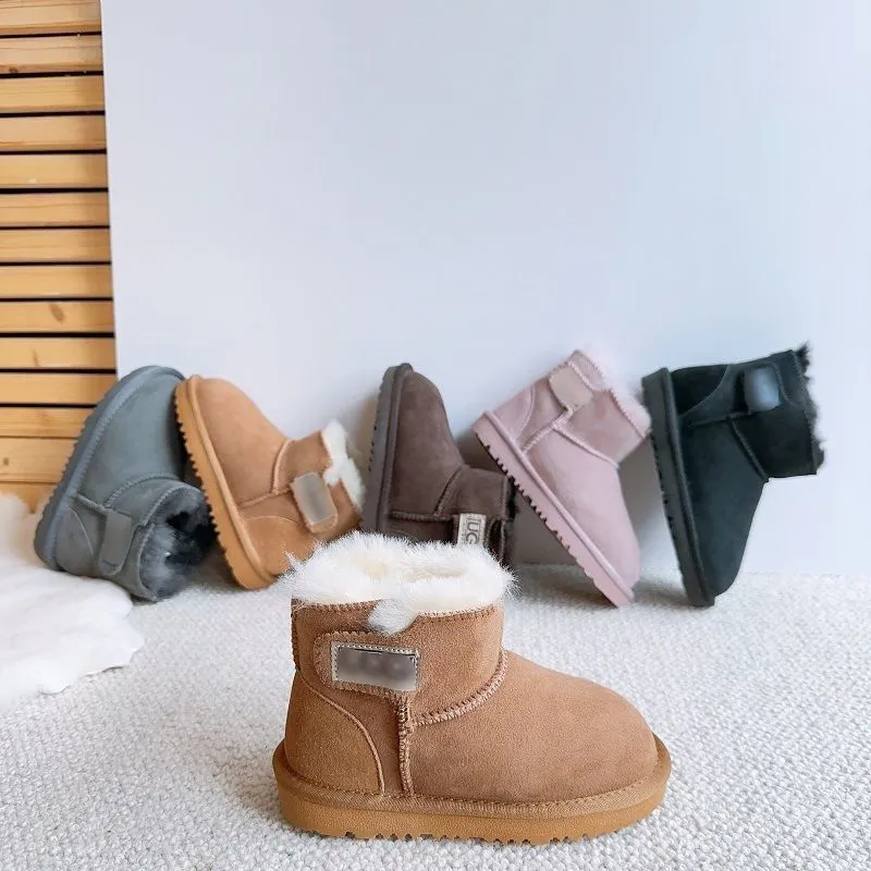 Winter Childrens Boys Girls Snow Boots Sheep Skin Wool Integrated Velcro Girls Cotton Shoes For Infants And Young Children