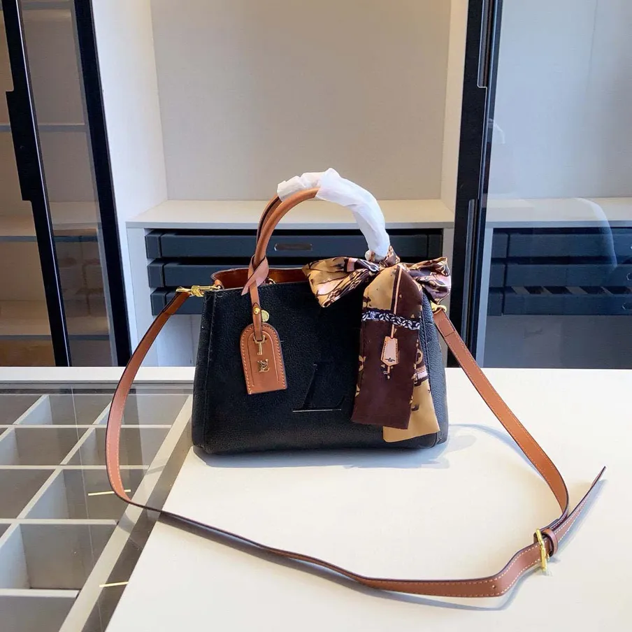 Moda 5a Projektantka Torba luksusowa torebka Włochy marka torby na ramię skórzana torebka Kobieta Crossbody Messager kosmetyczna torebki Portlefon autorstwa marki S521 004