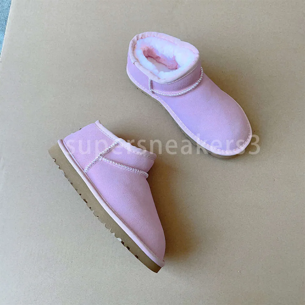 Kapcie maluch 2023 Kids Baby Designer Buty Chesut Fur Slajdy Sheepskin Classic Ultra Mini Bot Winter Mules Rozmiar 21-35