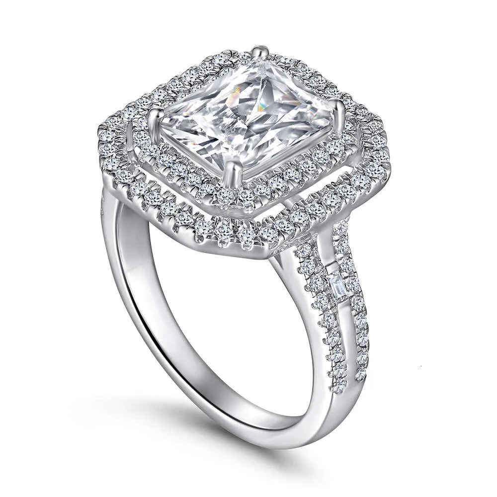 Anel de designer Novo Produto Quadrado Diamante S925 3CT Anel de Prata Pura Escada Feminina Quadrado Zircão Linha Diamante Ornamento de Prata Não Fácil de Desvanecer Anel