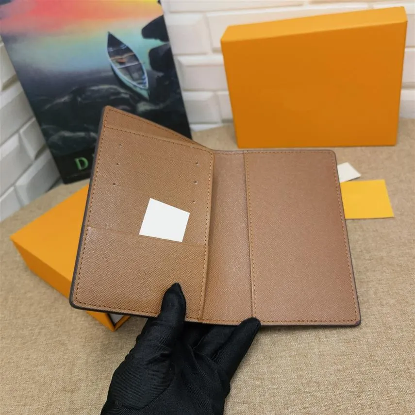 Blocage de poche de carton de qualité supérieure Couvre le passeport Hauts de concepteur Holder Blocage de protection du support de bureau WA232L