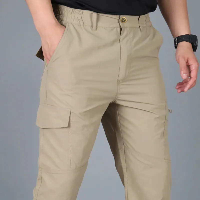 Pantalons pour hommes Casual Summer Cargo Hommes Multiples Poche Tactique Mâle Pantalon Militaire Imperméable À Séchage Rapide Plus Taille S5XL Pantalon 231205