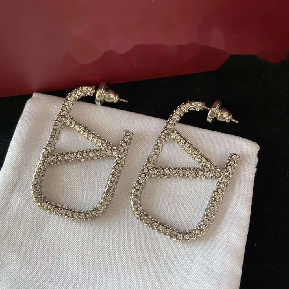 Серьги-гвоздики, дизайнерские для женщин, роскошные золотые серьги-гвоздики в форме сердца, жемчужные кристаллы, золотые ювелирные изделия с двойной буквой, классические дизайнерские серьги L2CL