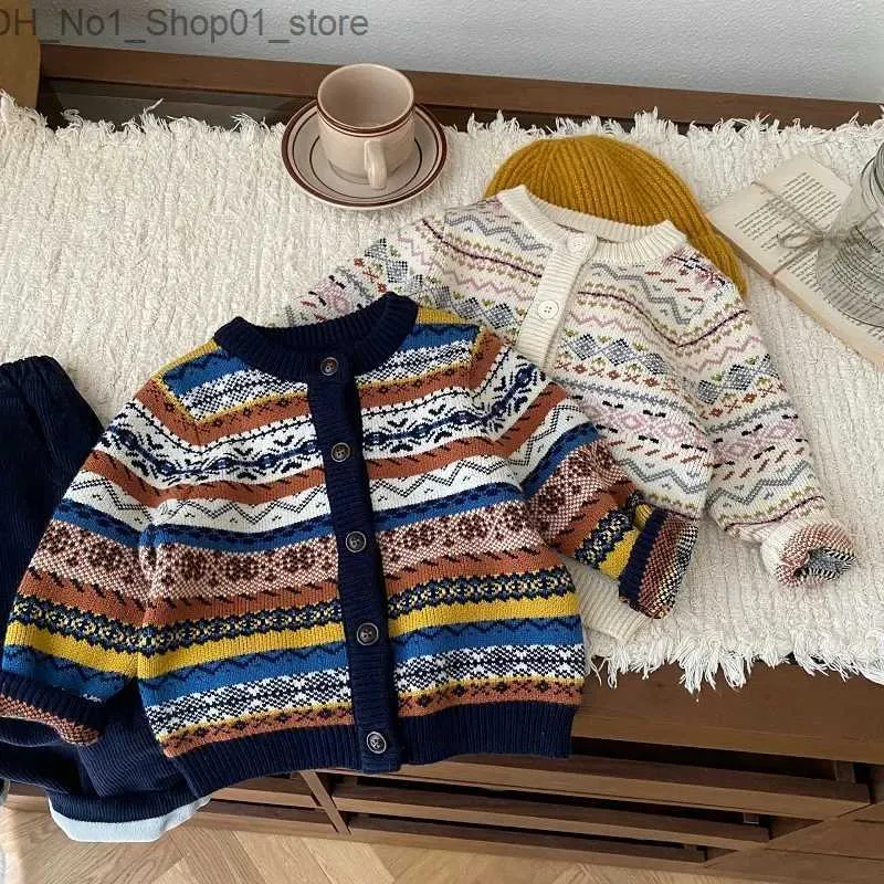 Cardigan Nuevos niños suéter 0-5 años niños niño niña manga larga o-cuello de punto flor cardigan jumper trajes ins ropa de invierno Q231206