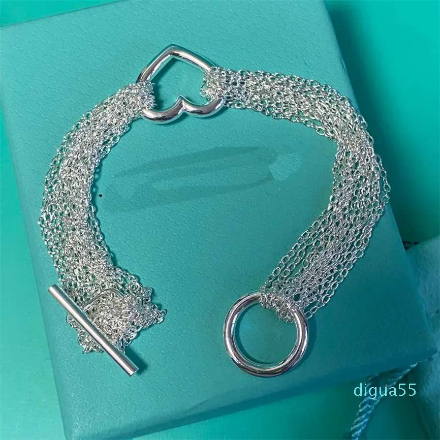 Armbandsdesigner Armband Alfabetet Valentine Gift Noble and Elegant Women Armband