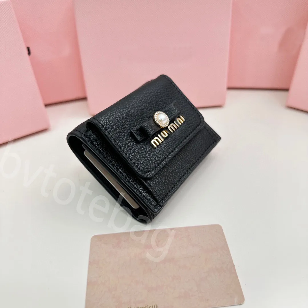 Luksusowe portfele Czarna różowa torebka Muii z łańcuchem worków Designer Men's Women Oryginalna skórzana portfel Portfel Oryginalny pudełko Karta Uchwyt pudełkowy Panie Cross Body 9.5*7,5*3,5 cm