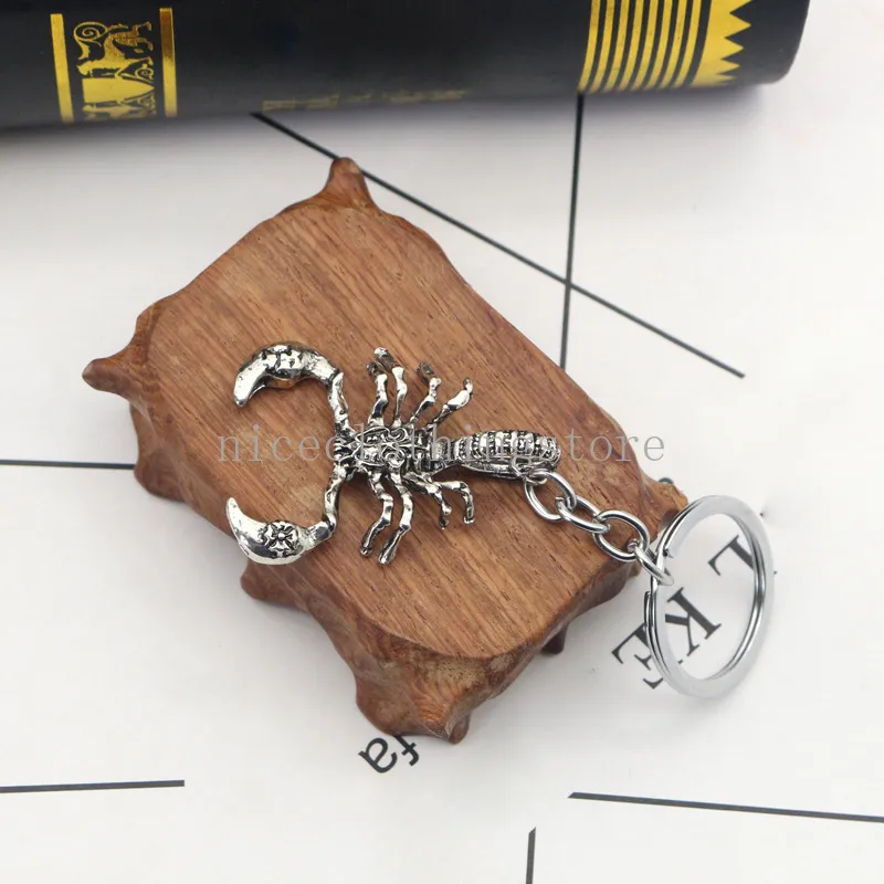 Charme retro escorpião forma chaveiro ornamento personalidade punk inseto pingente chaveiro titular encantos jóias presentes