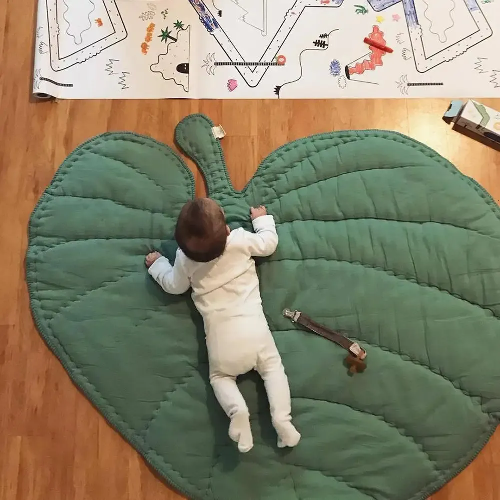 Carpets 110cm Baby Infant Soft Cotton Crawling Mat Leaf Shaped Blanket Sleeping Rug Room Decoration 231206