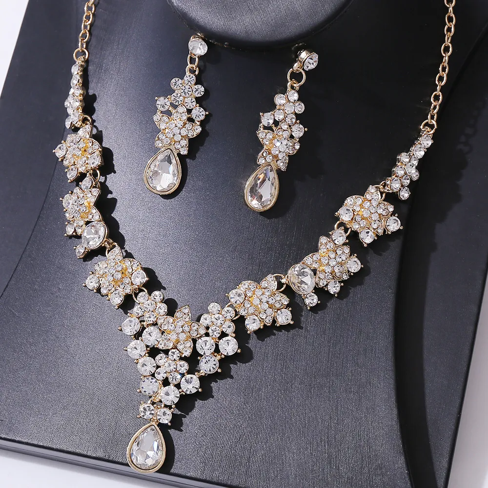 Designer Necklace Female Designer Jewelry Fashion Necklace Luxury Jewelry Elegant Necklace Classic Fashion Charm High quality necklace earring combination