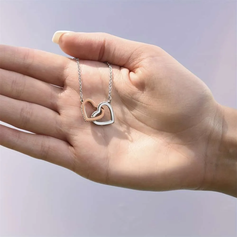 Elektropläterad Rose Golden Zirconia Decor Interlocking Hearts Pendant Halsband, födelsedag till dotter, presentförpackningskort + halsbandsuppsättning