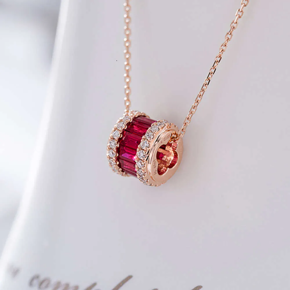 Hot Sale Natural Ruby Gemstone Jewelry Solid Gold Natural Diamond Necklace For Women