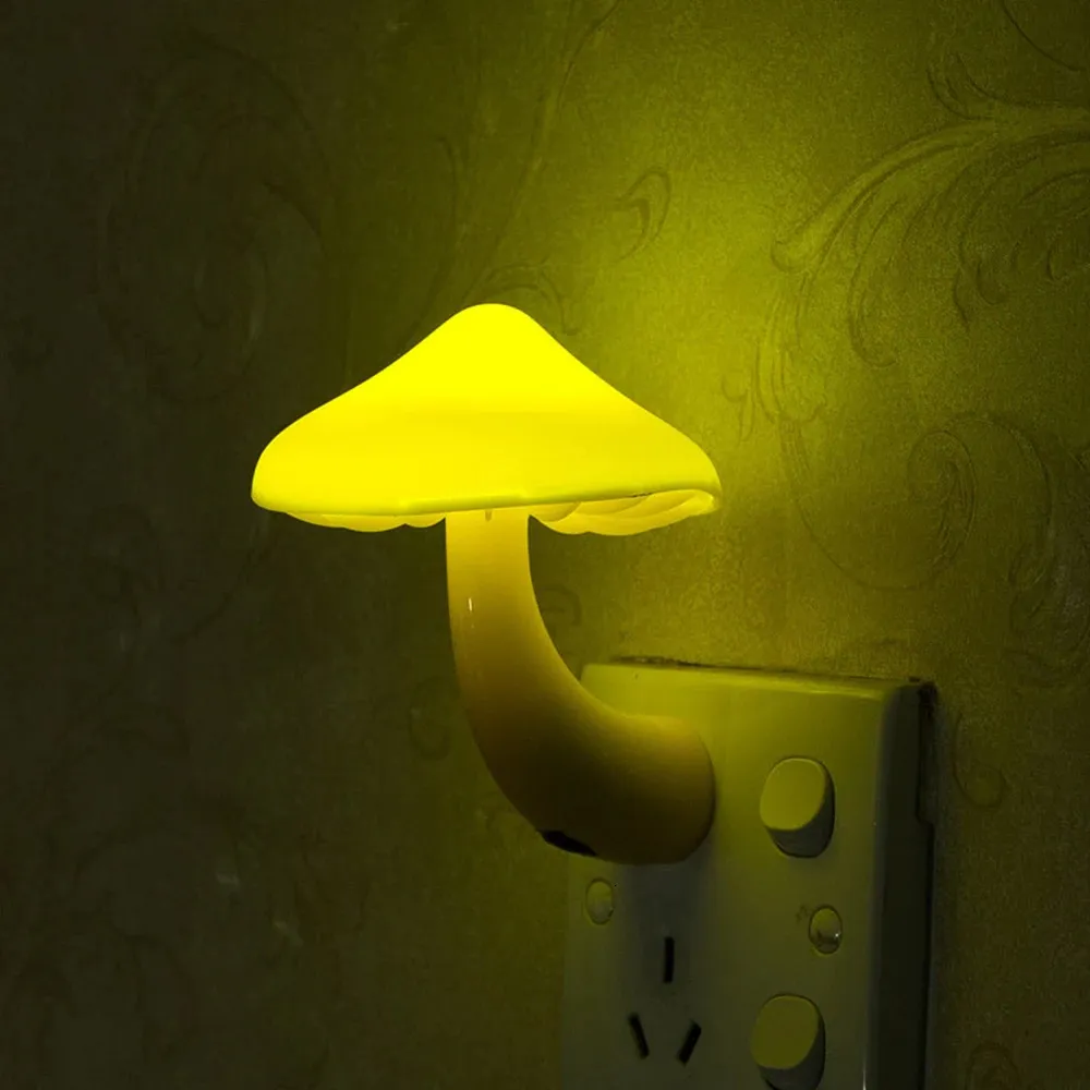 Decorative Objects Figurines Cute EU LED Mushroom Plug Night Light Wall Socket Sensor Lamp Indoor Living Room Baby Kids Bedroom Bedside Decoration Corridor 231207