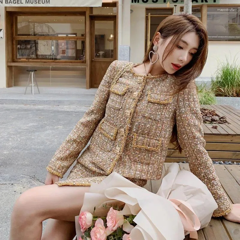 DHgate.com:Womens Tweed Jacket: Chic Round-Neck Short Coat