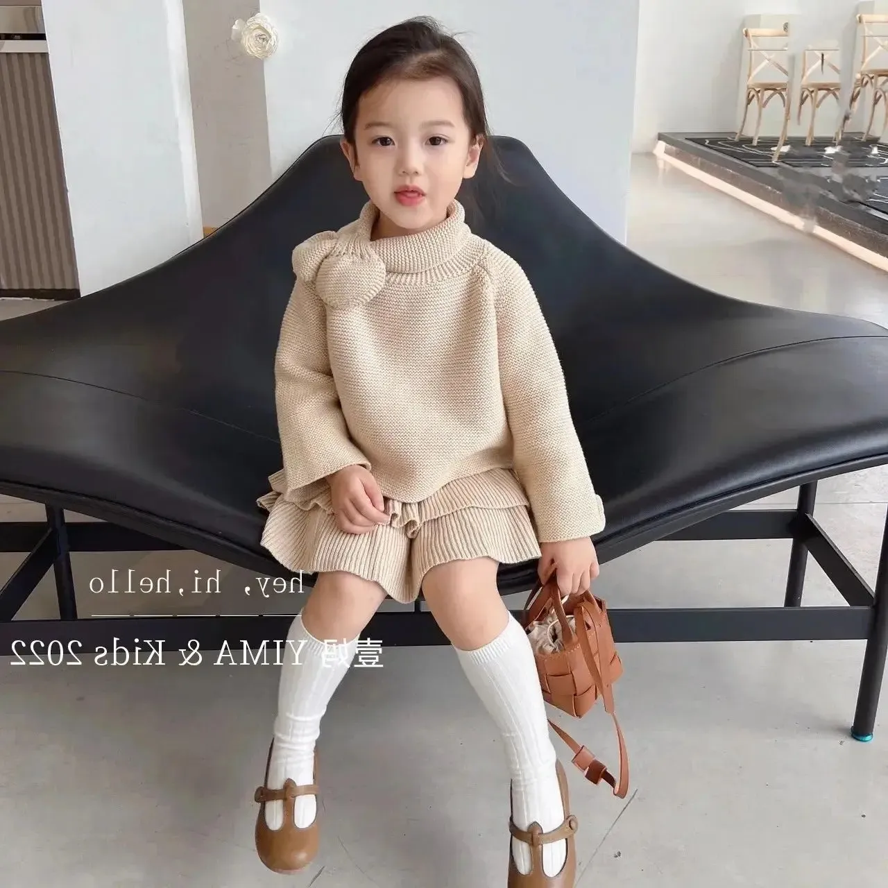 試着のみタグ付き　TEA & CAKE jumper skirt　ベージュ 試着のみタグ付き TEA & CAKE jumper skirt ベージュ