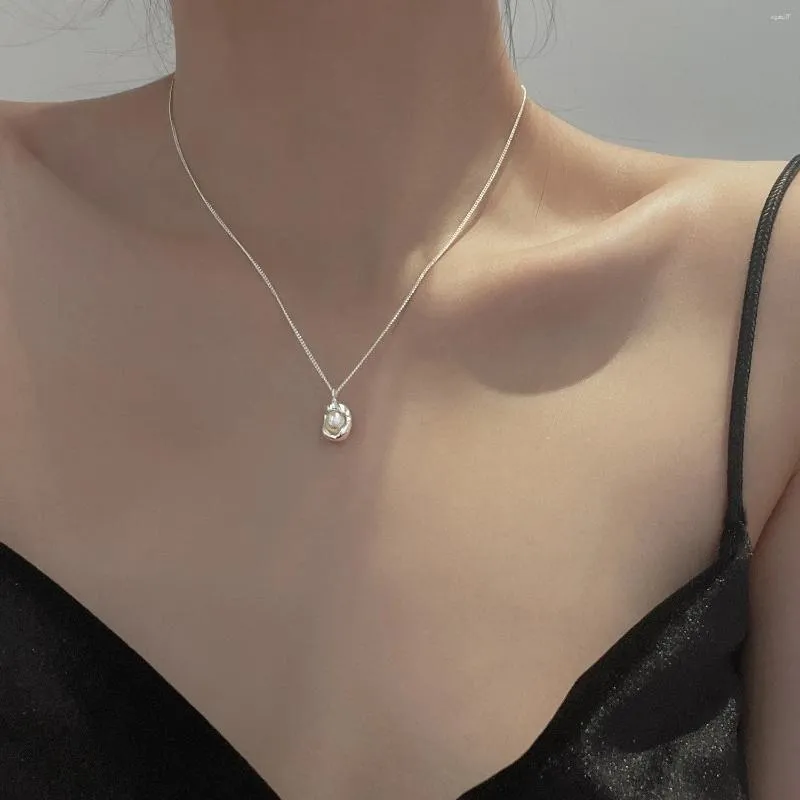 Pendentif Colliers Simple Pea Pearl Collier Femme Tempérament Exquis Doux Clavicule Chaînes Bijoux Femmes