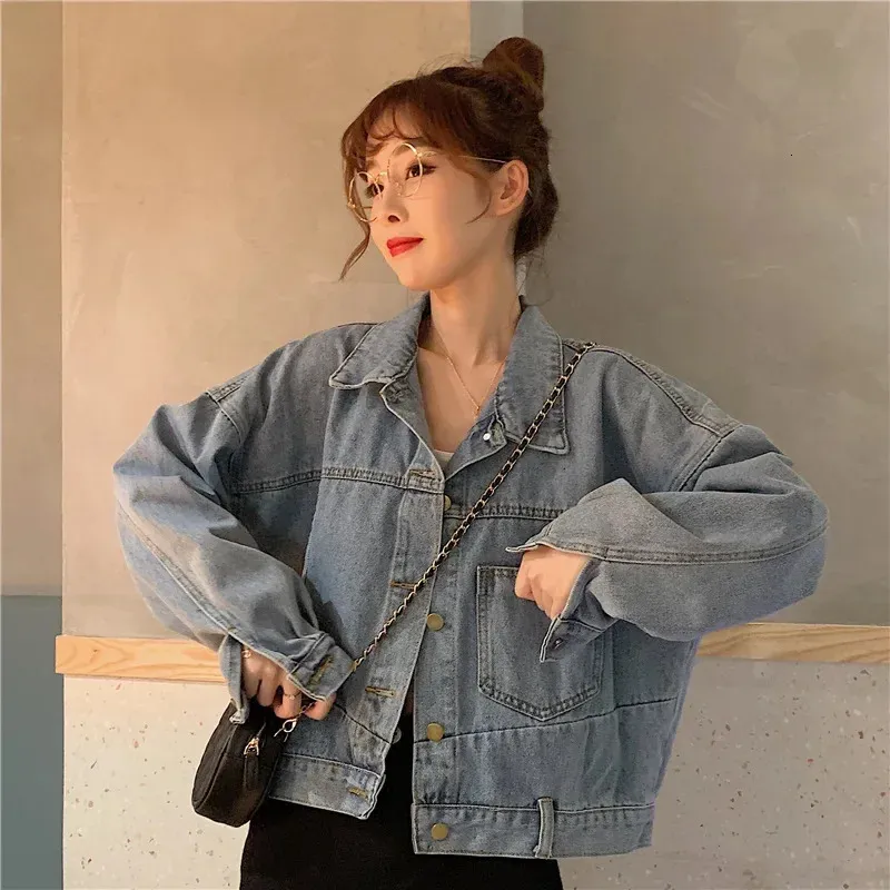 Women's Leather Faux Retro Hong Kong style blue long sleeved denim jacket for women's autumn and winter fashion design women 231206