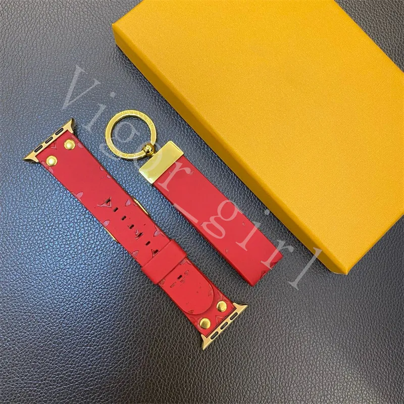 Designer Keychains Watch Band Set Super Quality Pu Leather Key Chain Girl Keys Beauty Decoration Customs Fashion Accessories With Original Box 