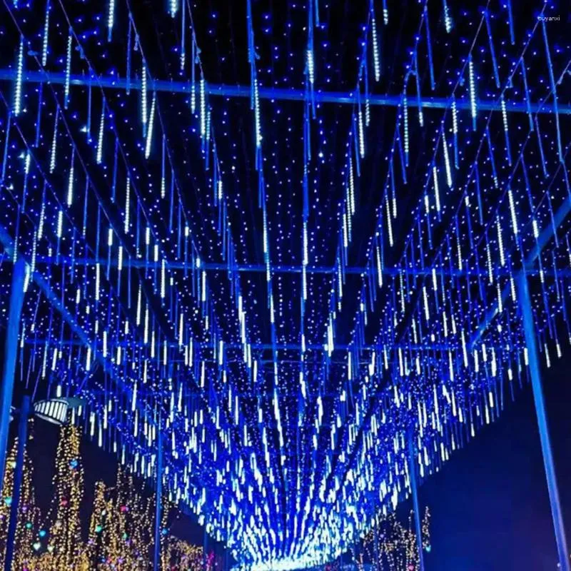 Strings Décorations de Noël Vibrant Outdoor Meteor Shower Rain Lights 8pcs Glaçons à économie d'énergie à haute luminosité pour étanche