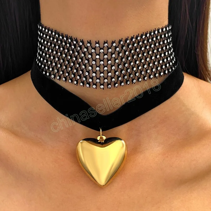 Tiny Heart Choker Necklace for Women Silver Color Chain Smalll Love  Necklace Pendant on neck Bohemian Chocker Necklace Jewelry
