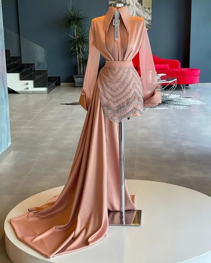 Nacktes rosa kurzes Ball- und Heimkehrkleid, Rock, lange Ärmel, Kristall, Abendempfangskleid mit Schleppe, Vestidos de Fiesta