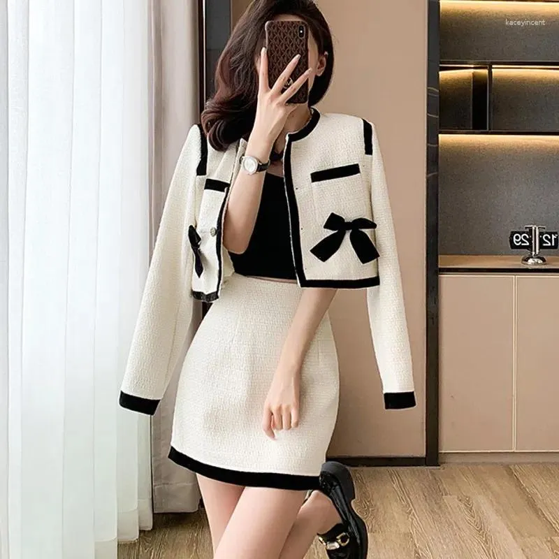 Work Dresses French Vintage Two Piece Set For Women Tweed Patchwork Elegant Bow Tie Long Sleeve Jacket Coat Ladies Skirt Suits Femininos