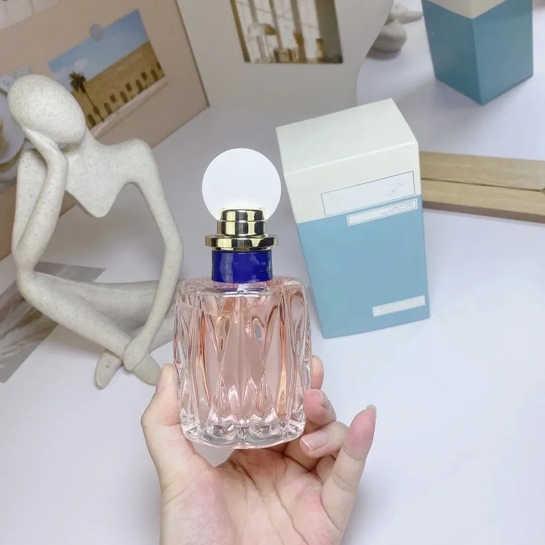 2022 New Car Perfume Air Freshener Solid Fragrance Box Deodorant