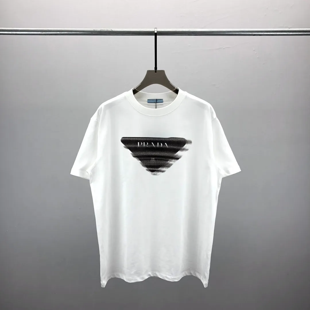 Designer ny topp sommar lös t-shirt mode casual skjorta lyxkläder gata söt skjorta herr damer hög kvalitet neutralt par t-shirt ss39