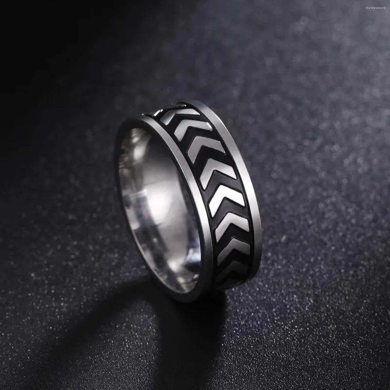 Cluster Rings Dreamtimes Fashion Arrow rostfritt stål för män kvinnor klassisk förlovningsring korrosion och svärmning komfort passform