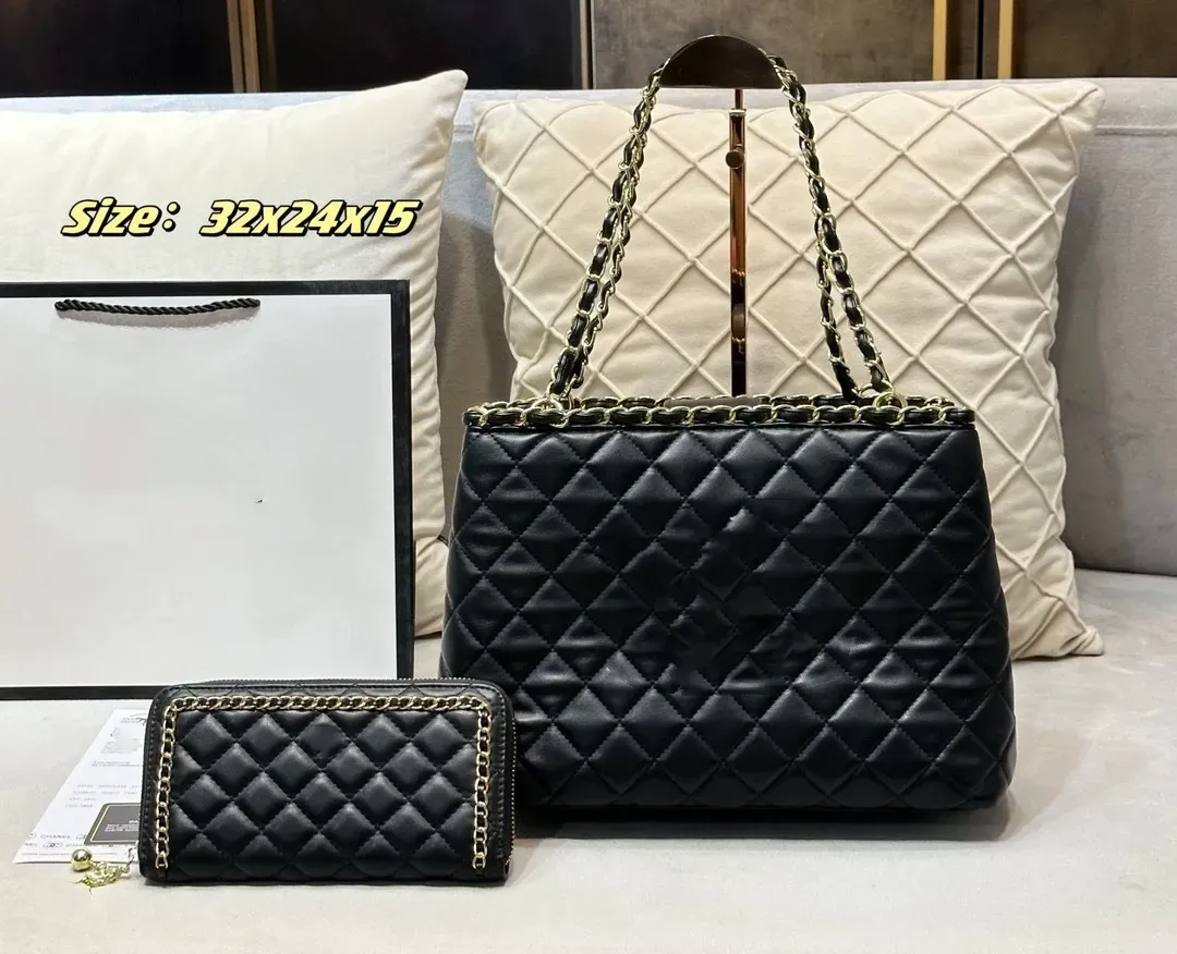 2023 Designer Handbag, Women's Shoulder Chain Bag, Clutch Flap Tote, Velour Thread Purse, Double Letters Solid Hasp Waist Square Luxury Handbag 2023 Designer Handbag, Women's Shoulder Chain Bag, Clutch Flap Tote, Velour Thread Purse, Double Letters Solid Hasp Waist Square Luxury Handbag