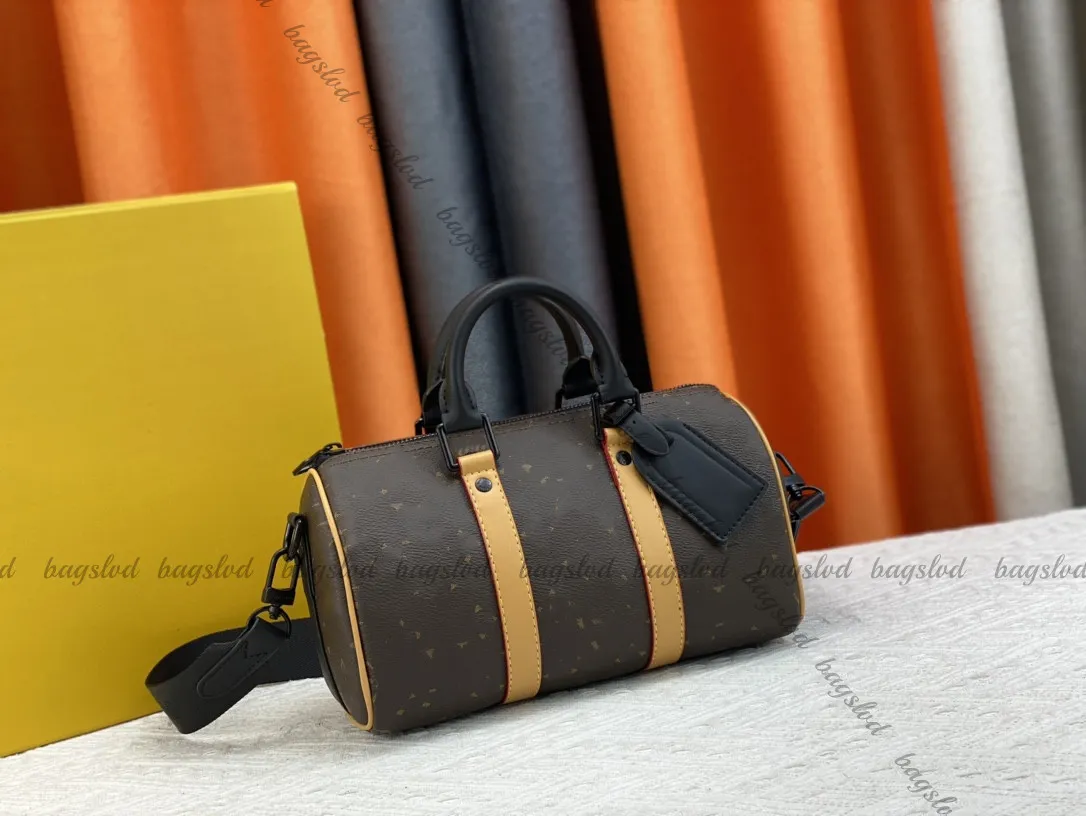 Torba podróżna designerka worek kobiet torba damska torba na ramię na ramię Man Cross Body Bags Skórzane luksusowe torebki szkolne torebka torebka portfel plecak 46249