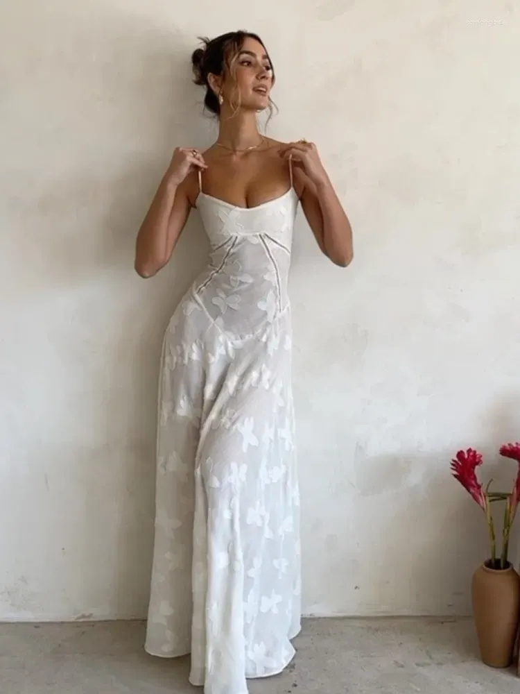 Floral Print Spaghetti Strap White maxi dress with Chest Wrap and Back Bandage - Elegant Floor Length Robe for Women's Party and Evening Wear (240627) Floral Print Spaghetti Strap White maxi dress with Chest Wrap and Back Bandage - Elegant Floor Length Robe for Women's Party and Evening Wear (240627)