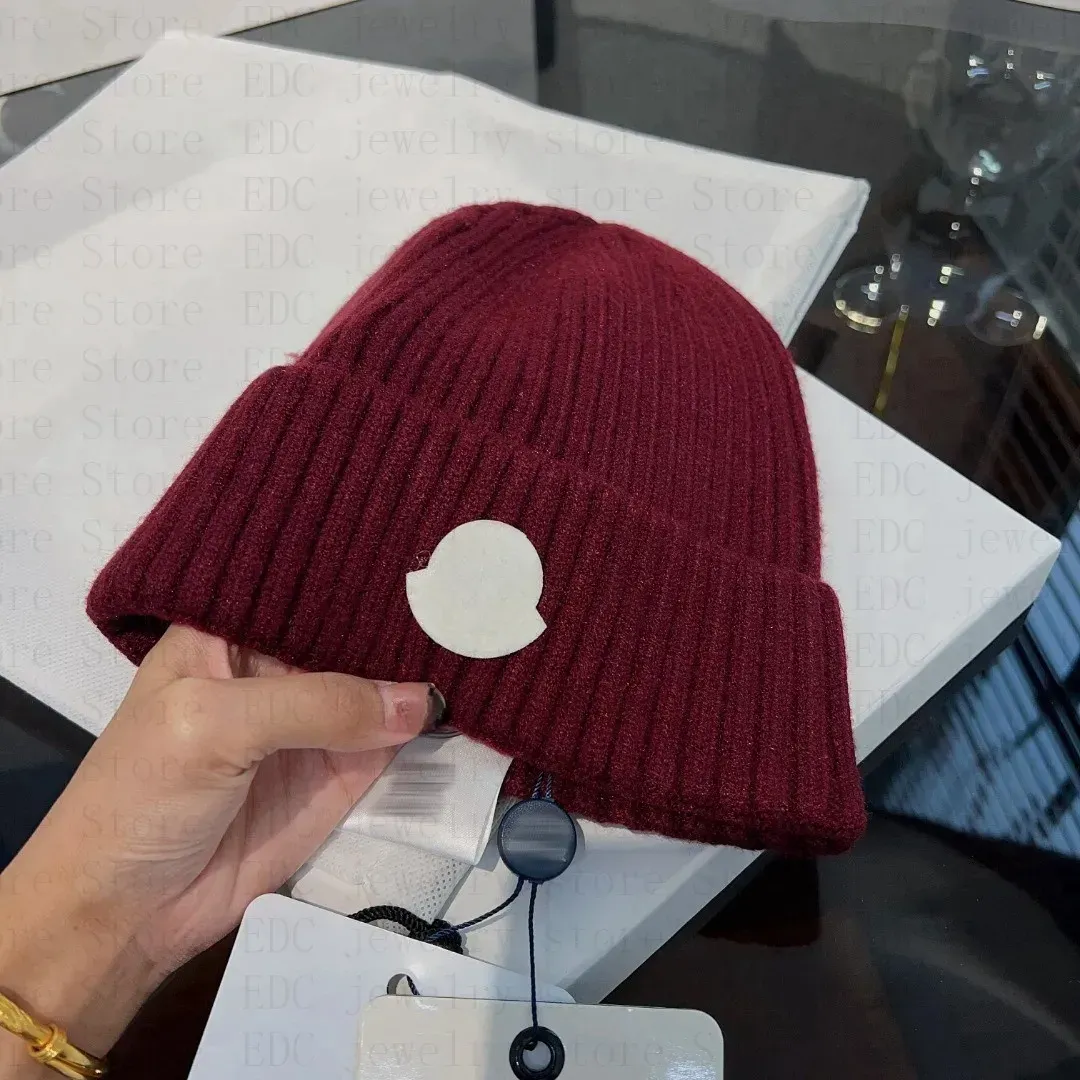 Moda Tasarımcı Beanie Kış Örme Şapka Monclr Erkekler Kadınlar Kapak İtalyan Modaya Düzenli Sıcak Şapk