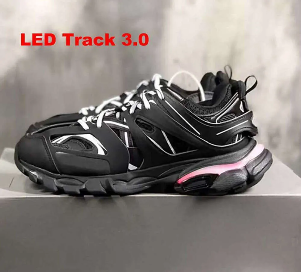 Dress Shoes Designer Led Track 3 3.0 Shoe Men Women Sneakers Triple Black White Pink Blue Orange Yellow Tess.S. Gomma Sneaker spårar Sports 6182ess