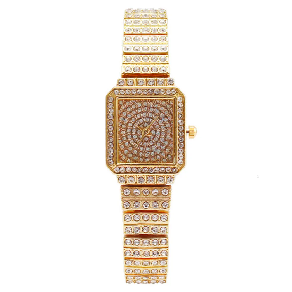 Nouvelle petite montre carrée personnalisée, à la mode avec incrustation et montre à Quartz en alliage de diamant complet pour femme