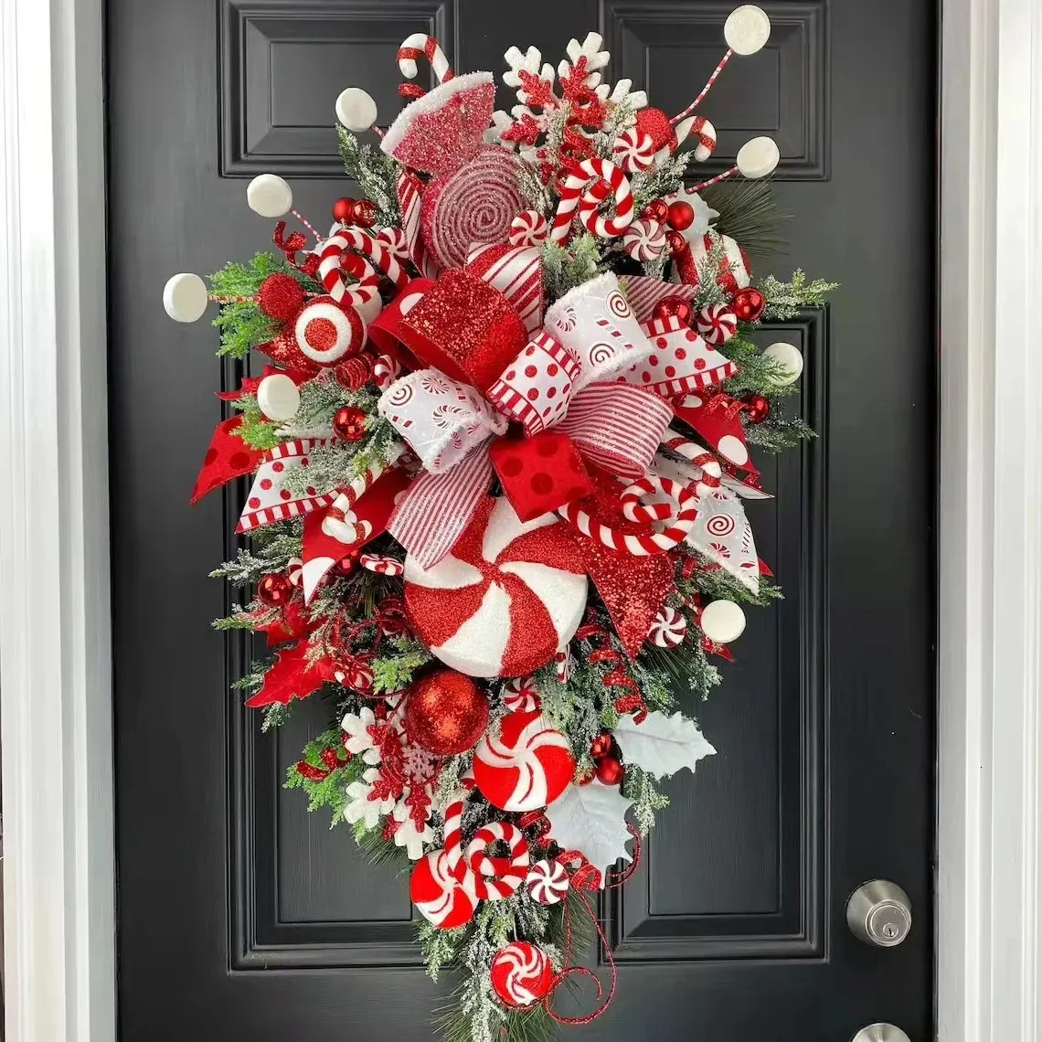 Christmas Decorations 50cm Large Christmas Wreath Hanger For Front Door Fireplace Red Christmas Candy Cane Wreath Xmas Tree Garland Outdoor Home Decor 231207